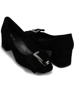 Vaneli Dannee | Heels