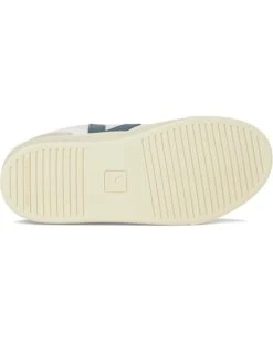 VEJA Kids Small V-10 Chromefree (Little Kid/Big kid) | Sneakers & Athletic Shoes -All-Day Shoes Shop 61Z6naDcw6L. AC SR736920