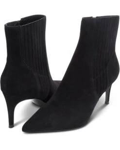 Vaneli Dearan | Boots