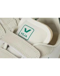 VEJA Kids Small V-90 Origanically Traced Leather (Big Kid) | Sneakers & Athletic Shoes -All-Day Shoes Shop 81qve8XGGGL. AC SR736920
